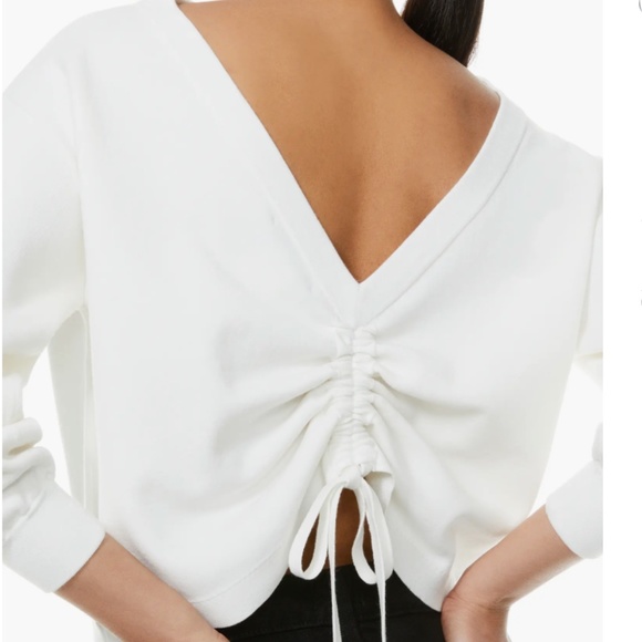 NWT $330 Alice + Olivia Nora REVERSIBLE Drawcord Ruched Sweater in size Medium! - Picture 3 of 5